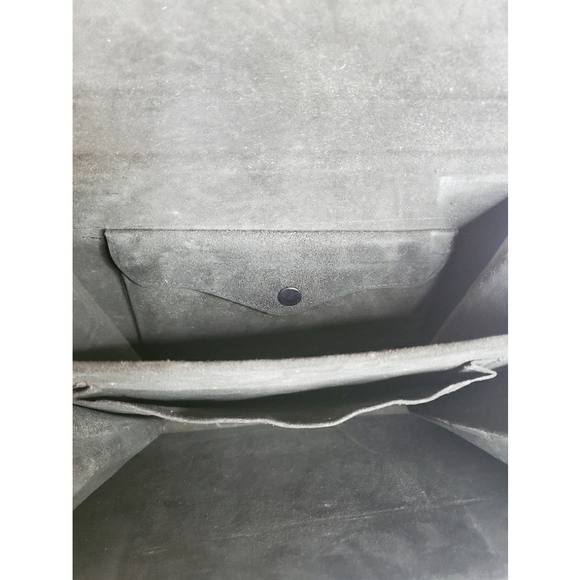 Ivory Cowhide Leather Purse - Picture 7 of 9